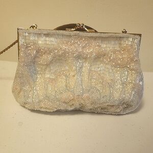 Valerie Stevens Elegant Beaded Clutch - Cream and Gold